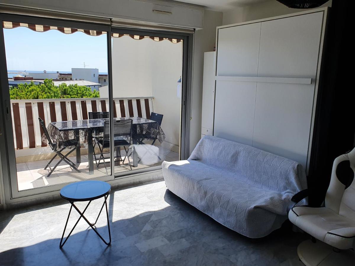 Superbe Appartement Plage Saint-Laurent Du Var Exterior photo